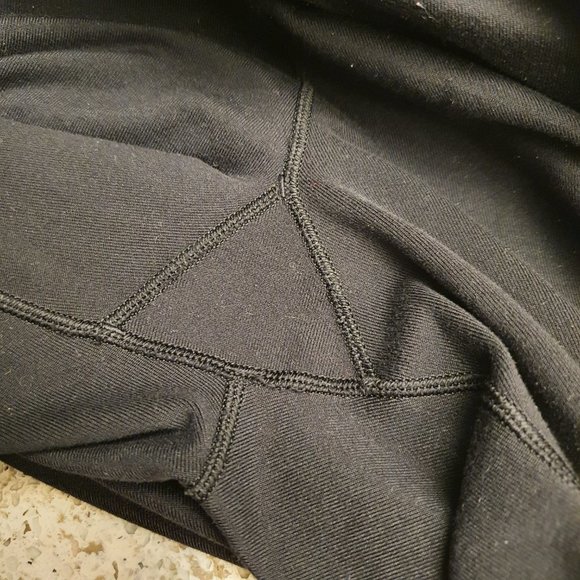 Ivivva black mesh leggings - Picture 6 of 7